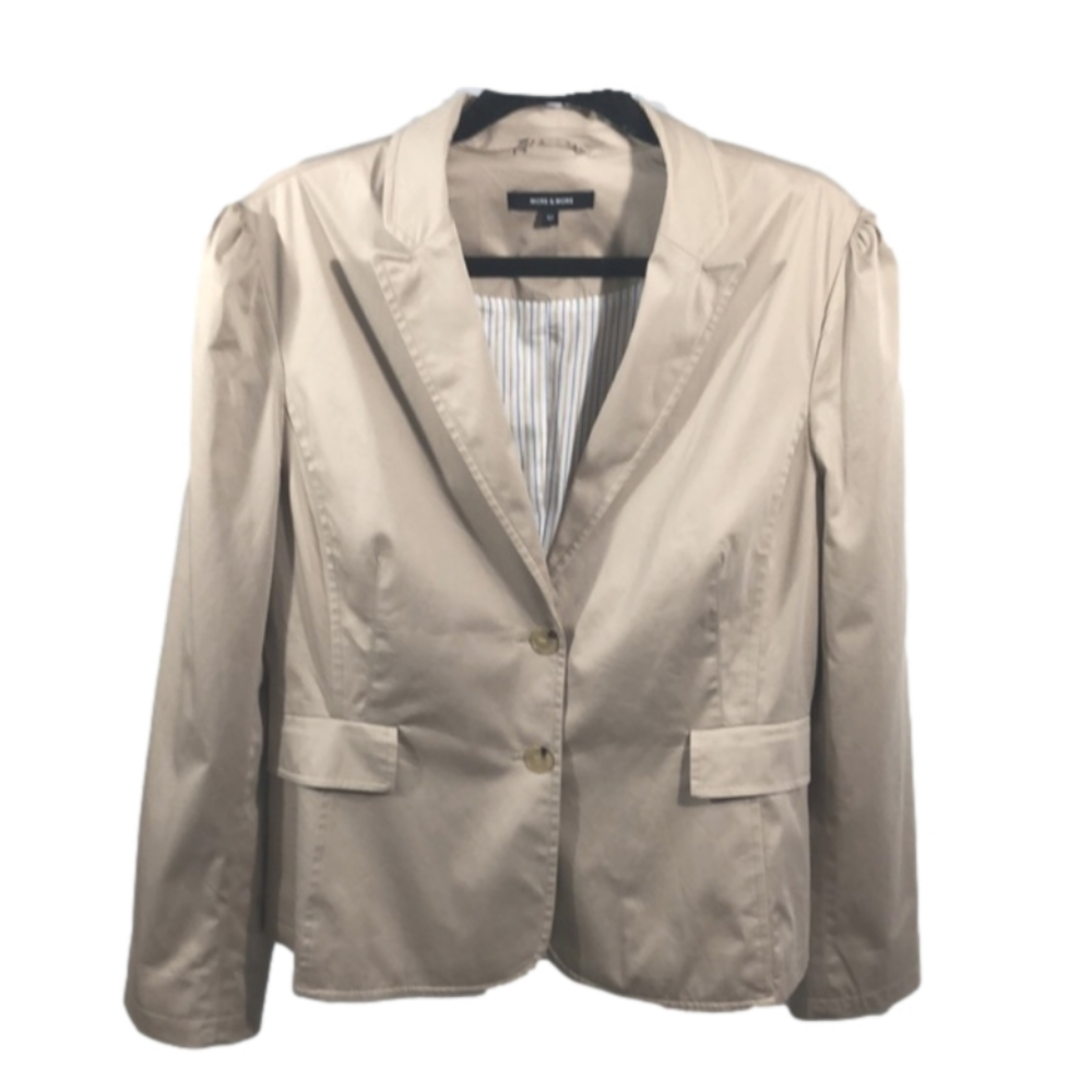 More & More Beige Blazer